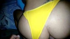 Vídeo de sexo anal recheado de prazer e enchendo o cuzinho da gostosa de porra Vídeo de sexo anal recheado de prazer e enchendo o cuzinho da gostosa de porra