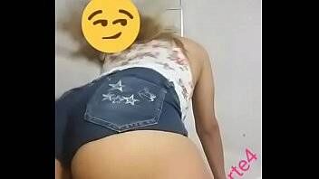 Video de trans safada rebolando sua bunda