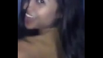 Sexo porno amador gostoso com morena dando cuzinho