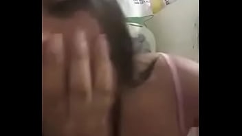 Vadia brasileira se masturbando na cam ao vivo