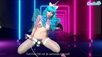Japonesa nua na webcam se masturbando gostoso